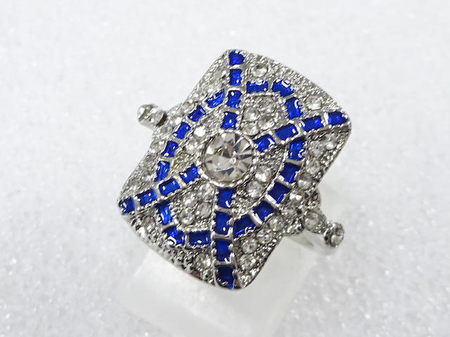 Japanese Kimono / Antique Accessories Metal